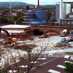 1998 Island Green shopping centre construction