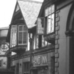 Hand Inn just before it was demolished in 1940