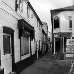 Bank Street 2
