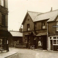 Cefn Mawr Post Office