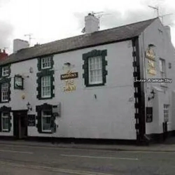 Pen Y Bryn The Swan Inn