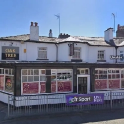 The Oak Tree, Ruabon Road