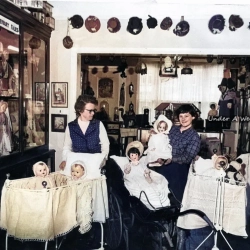 Ruabon Road. The Dolls House